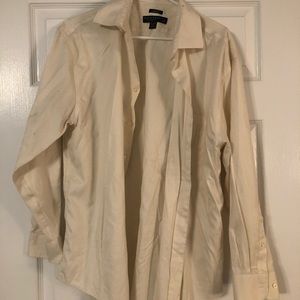 Men’s button down. 17 32/33